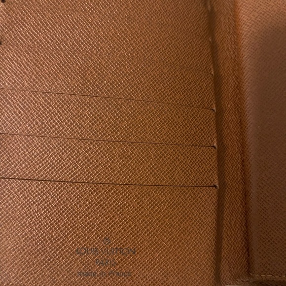 Louis Vuitton French Wallet - Picture 4 of 6
